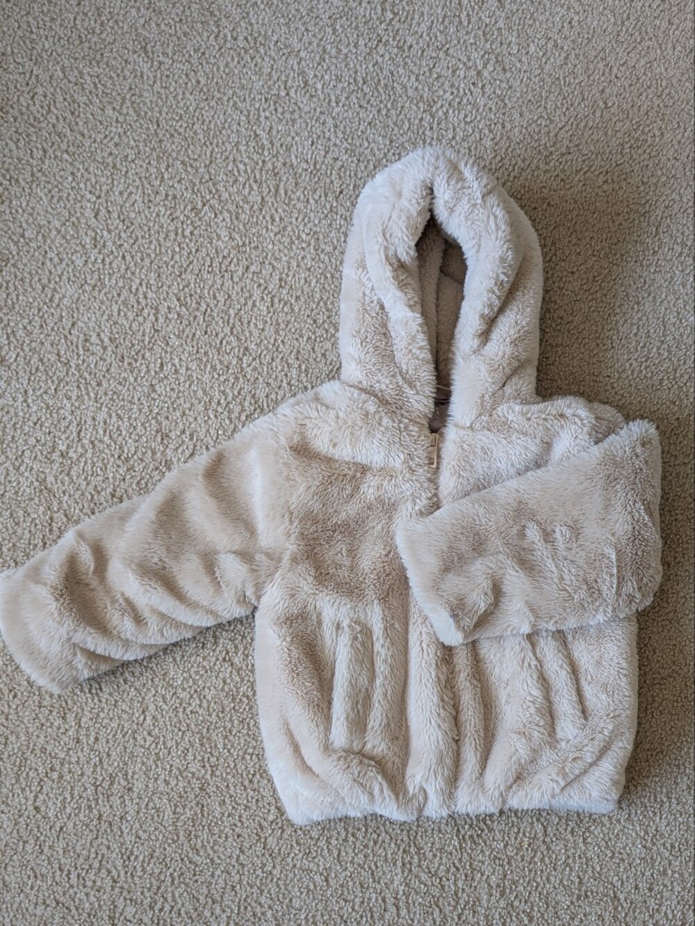Zara girls Faux Fur Hooded Jacket in Light Beige